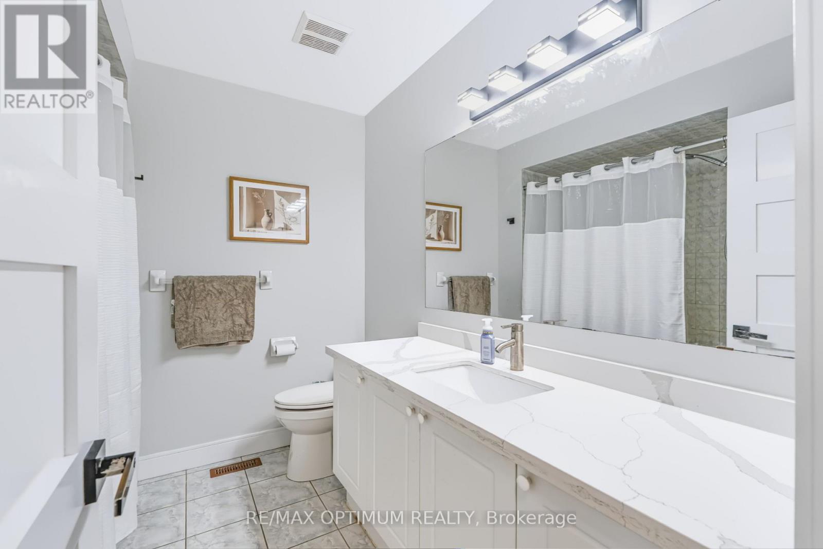 815 Nolan Road, Mississauga, Ontario  L5V 2S5 - Photo 30 - W14111454