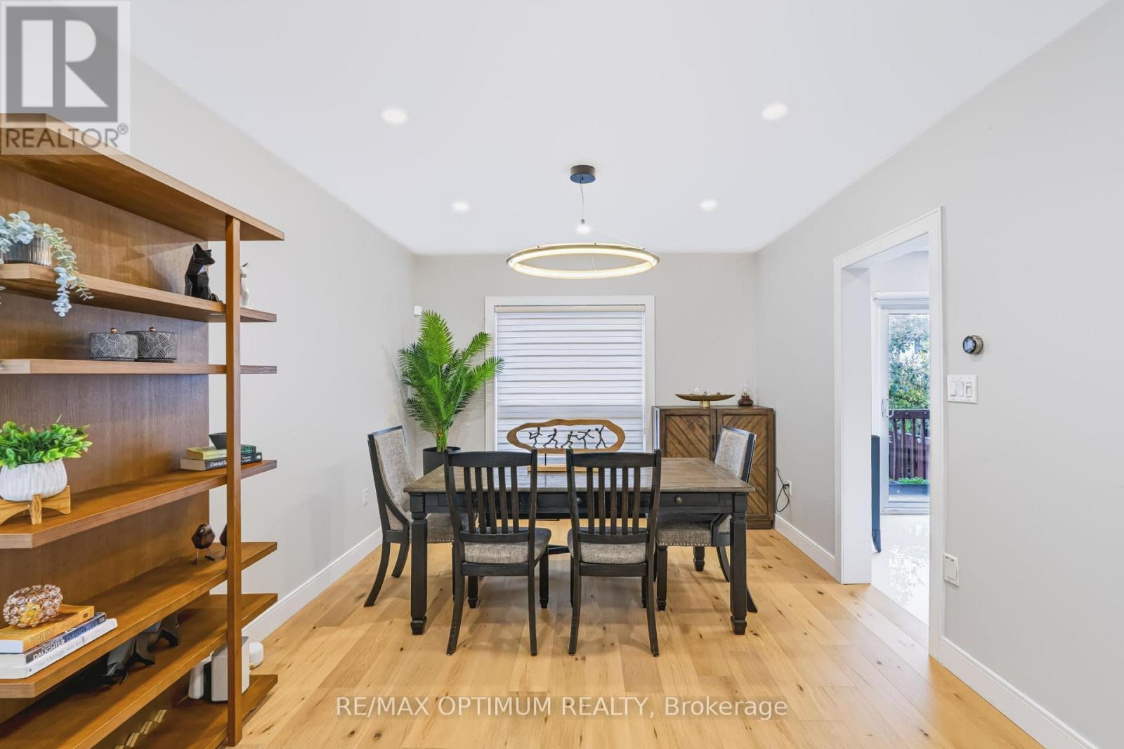 815 Nolan Road, Mississauga, Ontario  L5V 2S5 - Photo 9 - W14111454