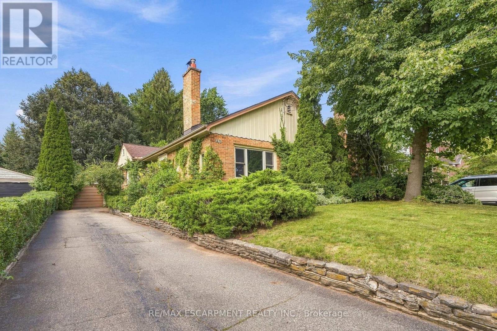 313 NORTH SHORE BOULEVARD, Burlington, Ontario