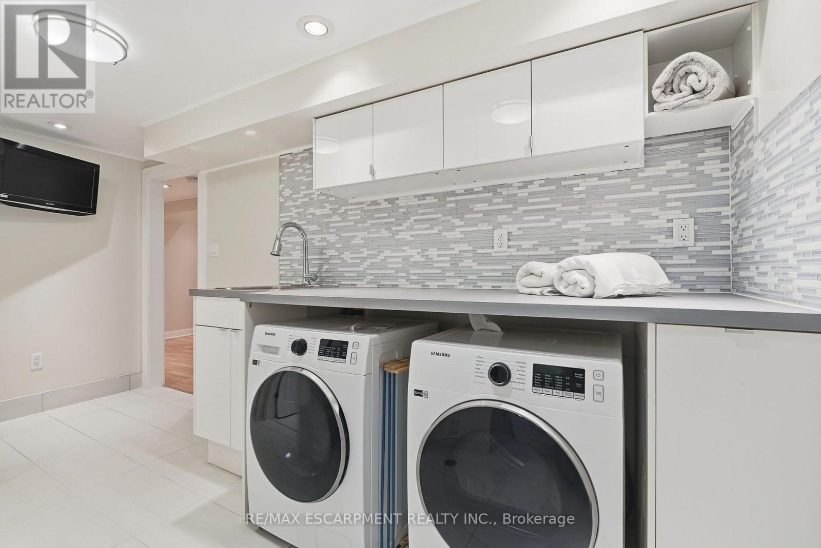 313 North Shore Boulevard, Burlington, Ontario  L7T 1A6 - Photo 33 - W14111500