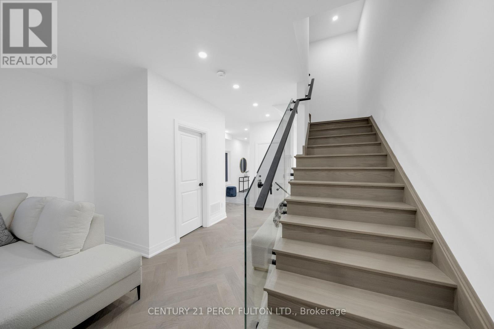 6 - 6635 Clock Court, Mississauga, Ontario  L5W 1N2 - Photo 10 - W14111638