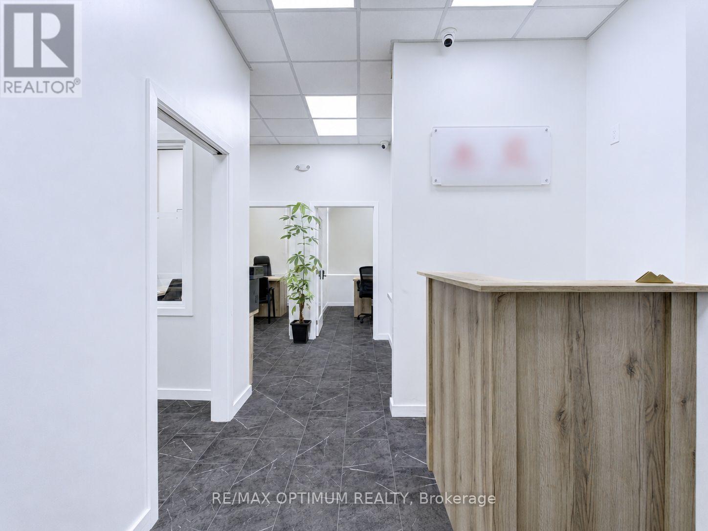 208 - 3465 Platinum Drive, Mississauga, Ontario  L5M 2S1 - Photo 4 - W14111686