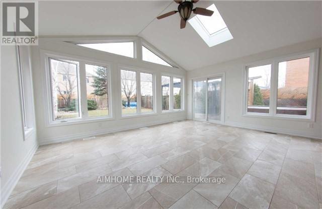 1613 Parish Lane, Oakville, Ontario  L6M 3E2 - Photo 2 - W14111708