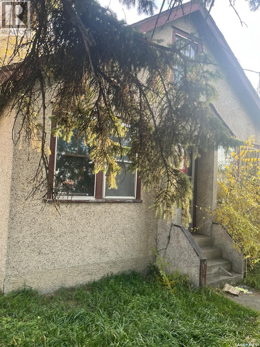 902 Gray Avenue, Saskatoon, Saskatchewan  S7N 2J5 - Photo 9 - SK051834
