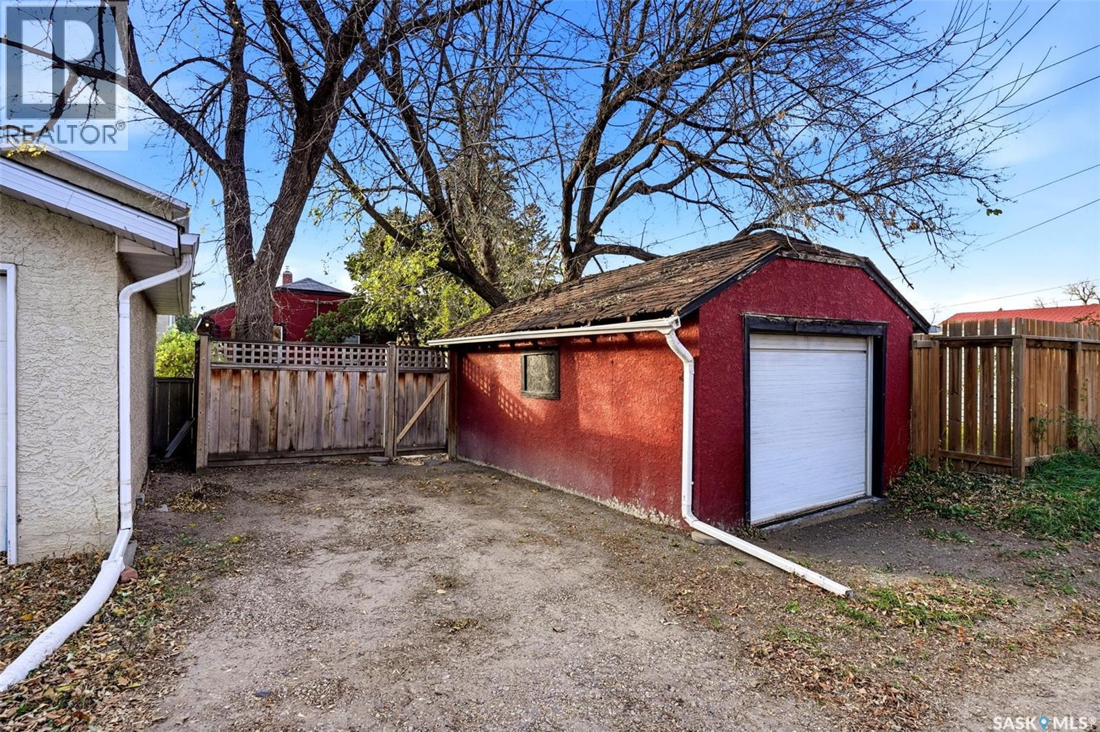 2263 Queen Street, Regina, Saskatchewan  S4T 4C6 - Photo 35 - SK051833