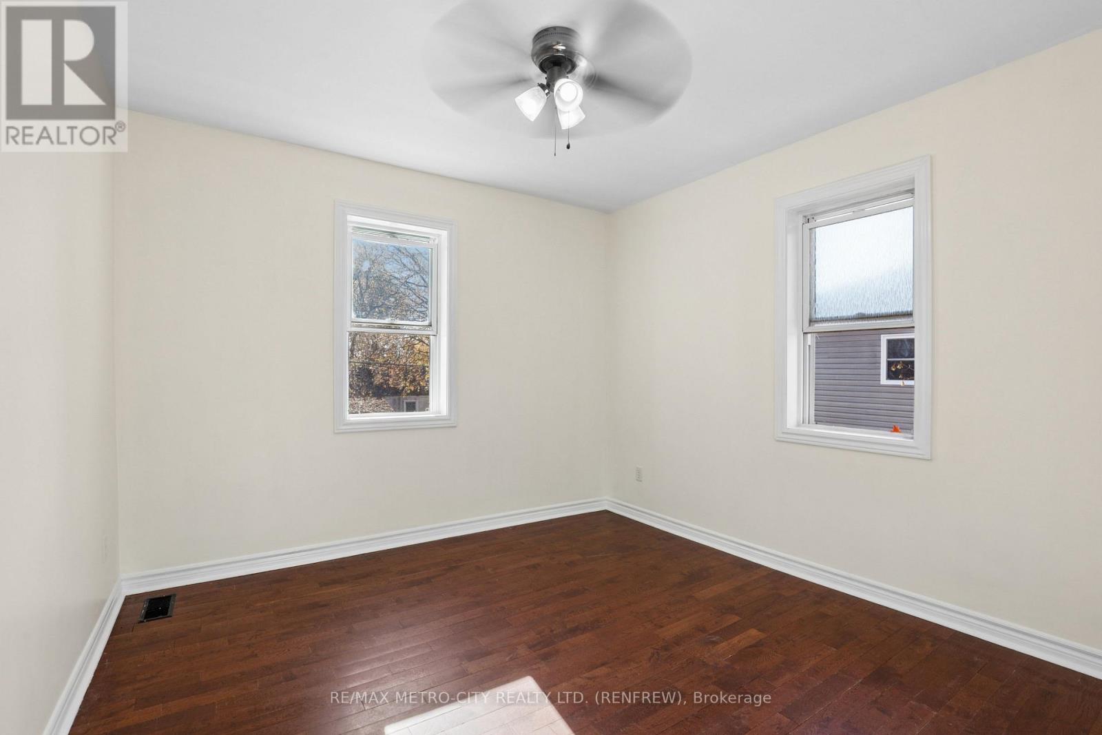 211 Mcandrew Avenue, Renfrew, Ontario  K7V 3X2 - Photo 19 - X14110694