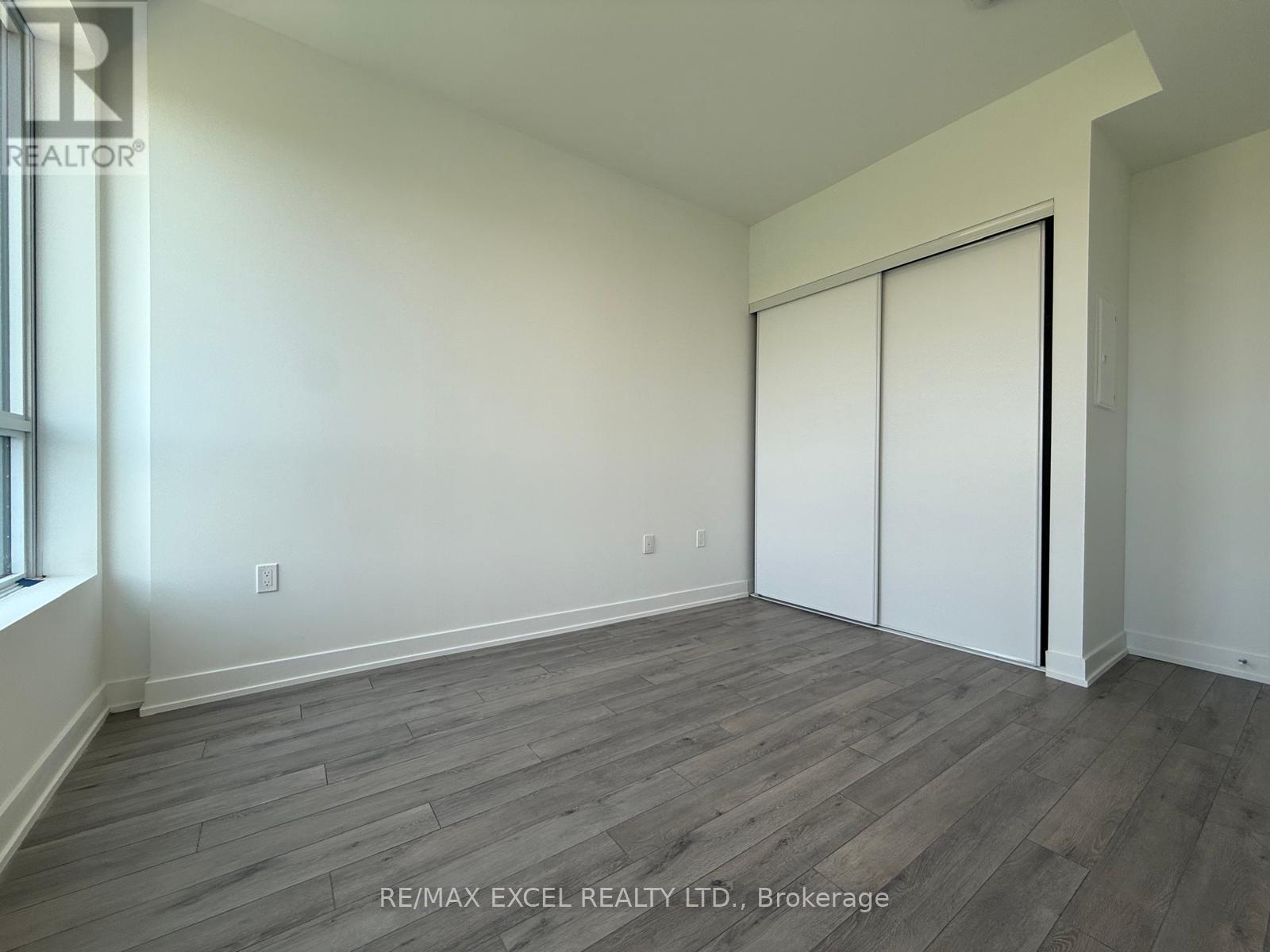 330 - 1005 Dundas Street E, Oakville, Ontario  L6H 8C7 - Photo 9 - W13837834