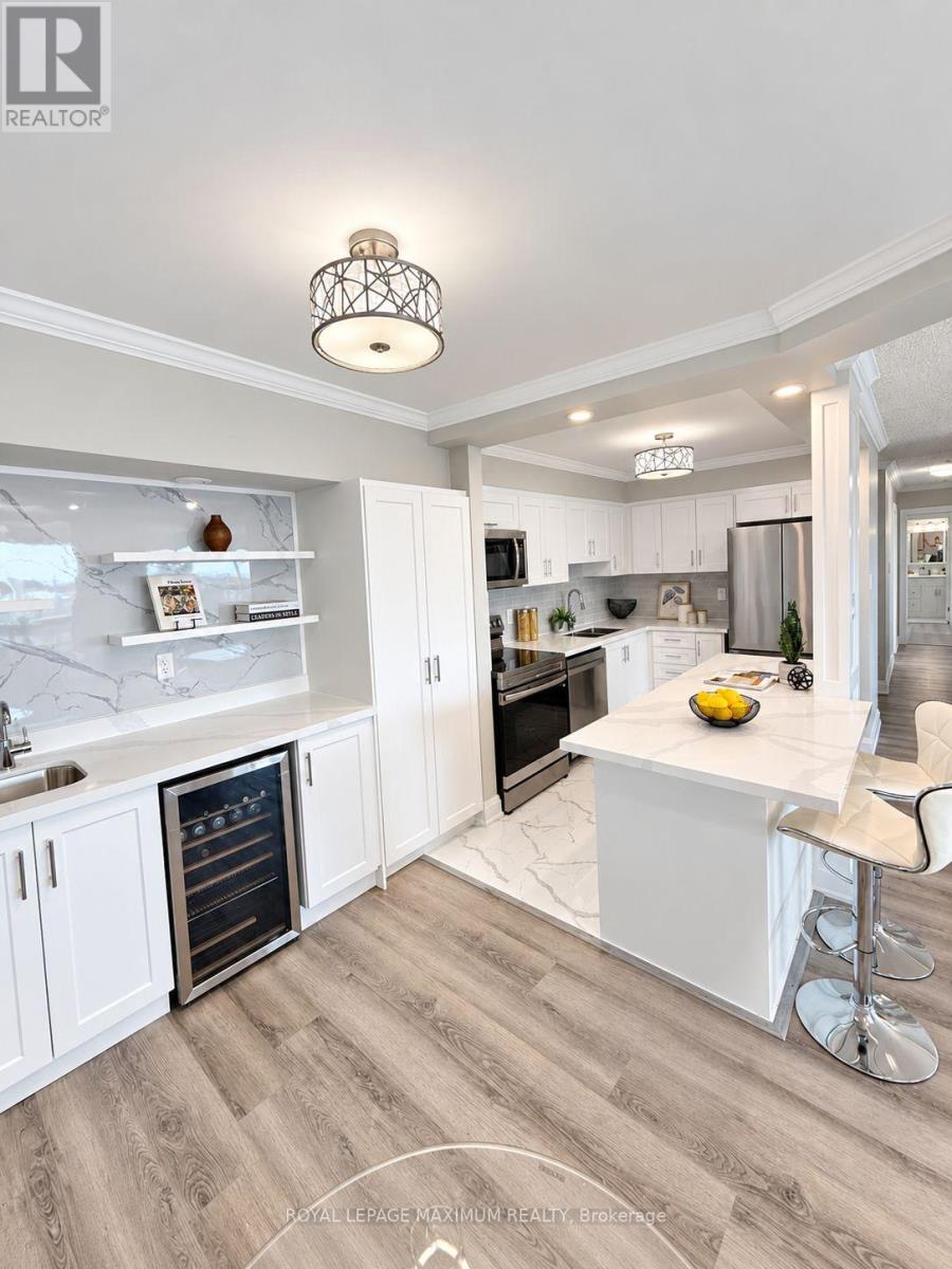 1205 - 50 ELM DRIVE E, Mississauga, Ontario
