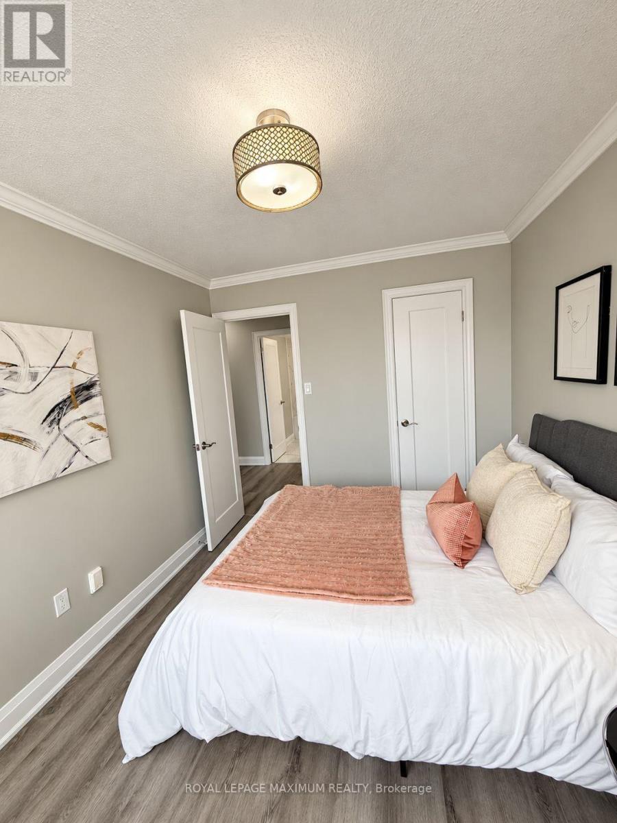 1205 - 50 Elm Drive E, Mississauga, Ontario  L5A 3X2 - Photo 17 - W13715926