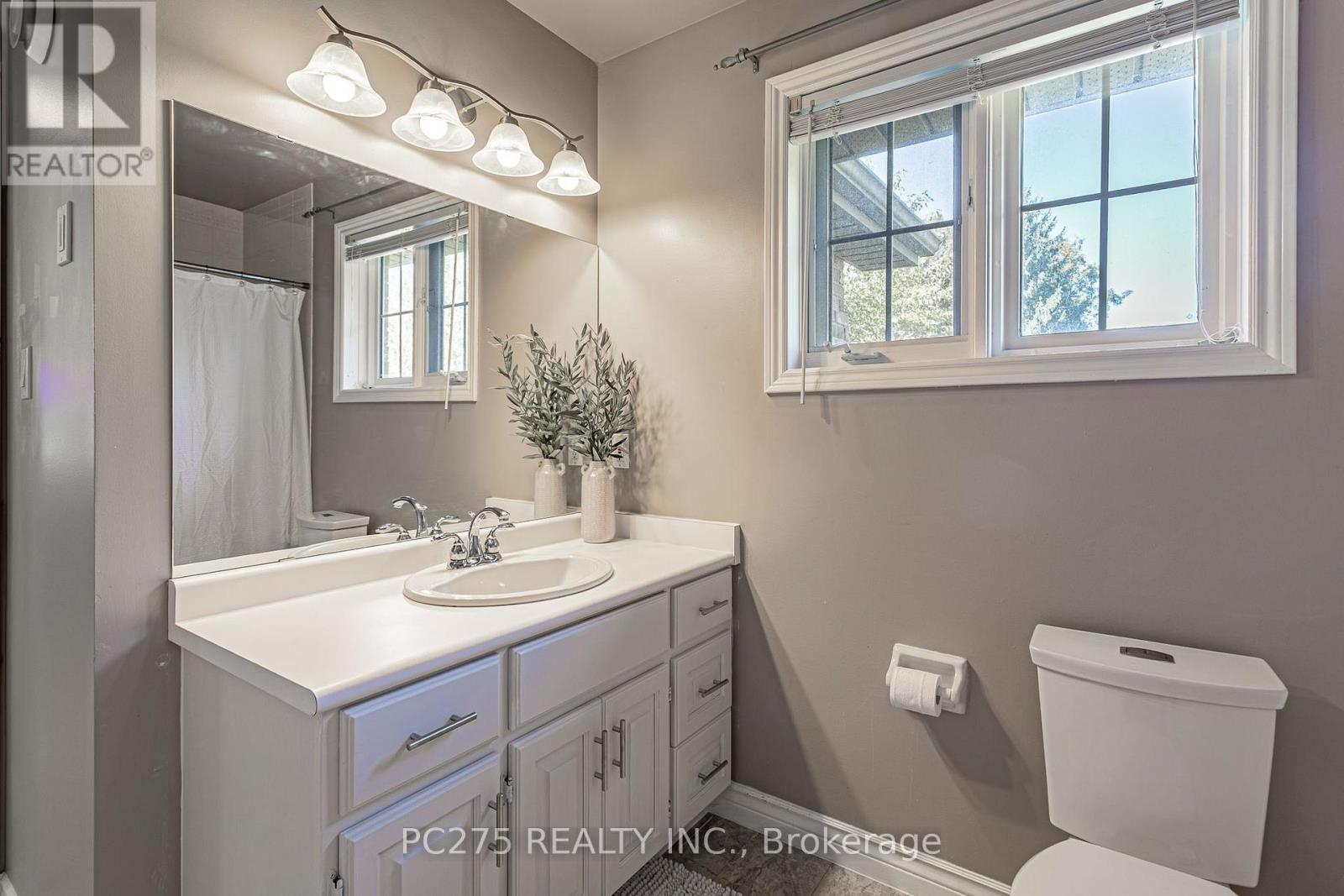 276 King Street E, Ingersoll, Ontario N5C 1H3 - Photo 34 - X14102854