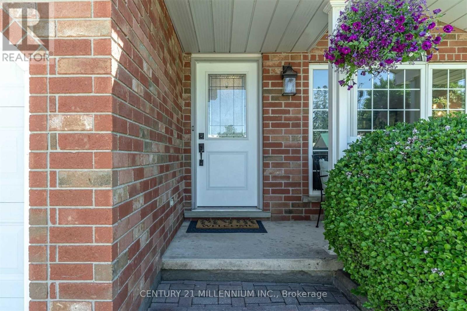 125 Jelly Street N, Shelburne, Ontario  L9V 2Z7 - Photo 3 - X14111450