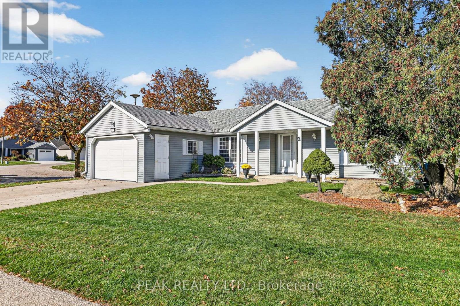 2 GARDEN PLACE, Wilmot, Ontario
