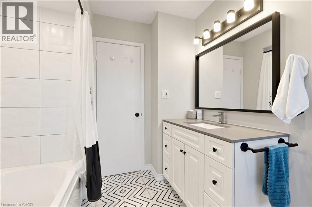341 Lynnwood Drive, Oakville, Ontario  L6H 1M7 - Photo 25 - 40873644