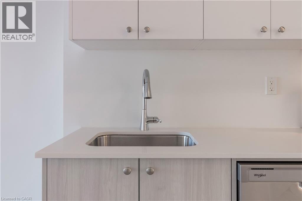25 Palace Street Unit# P10, Kitchener, Ontario N2E 0L3 - Photo 3 - 40873041