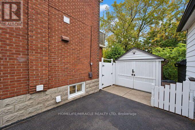 55 Park Road N, Oshawa, Ontario  L1J 4K8 - Photo 44 - E14104822