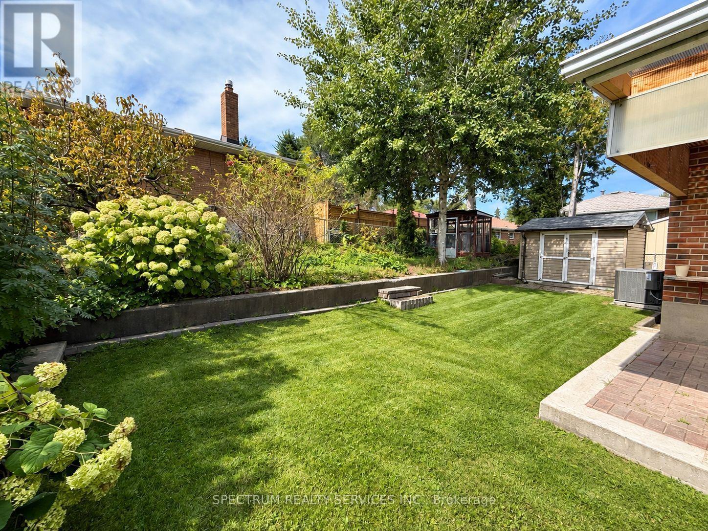 42 Berkham Road, Toronto, Ontario  M1H 2T4 - Photo 34 - E14108866