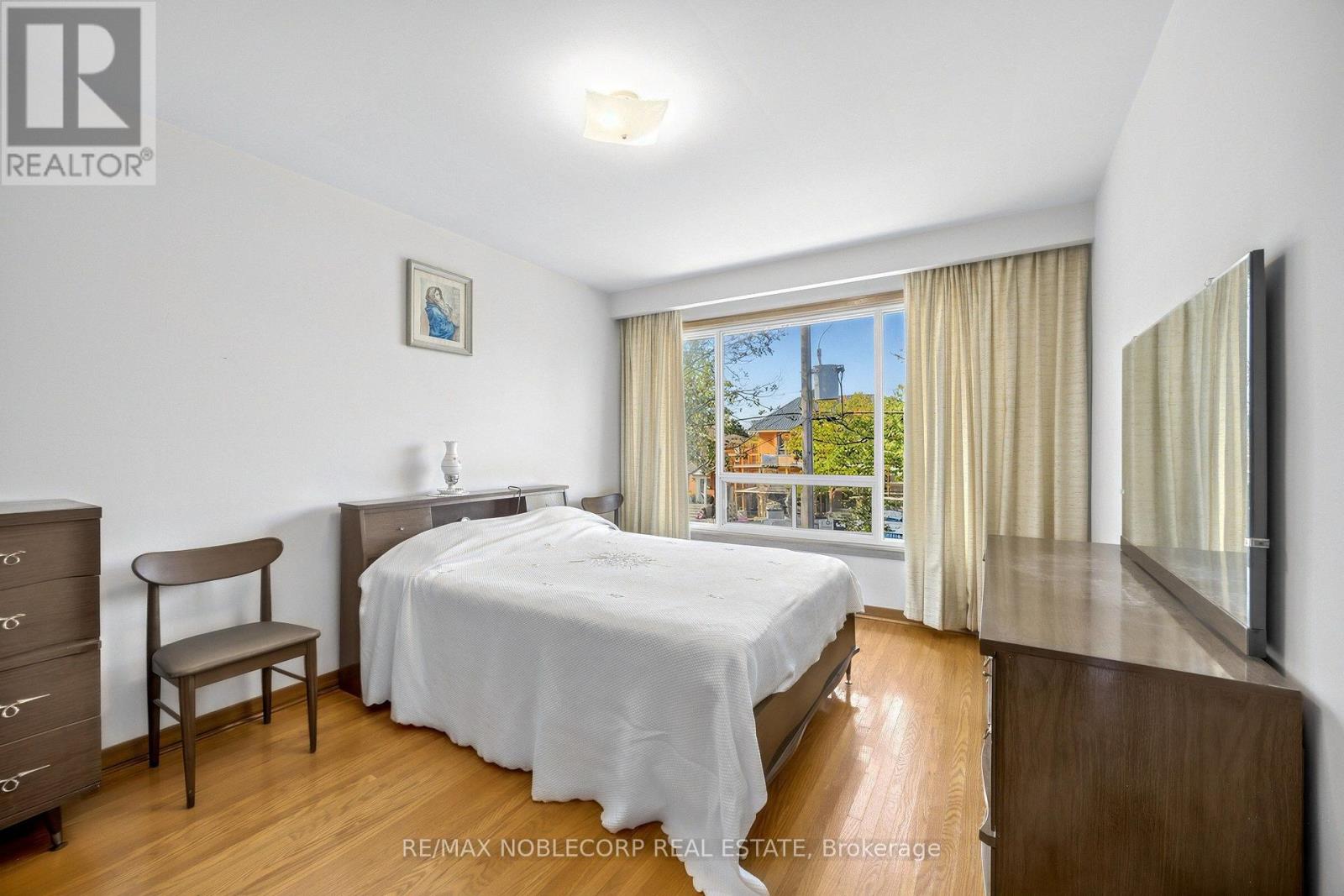 157 Hallmark Avenue, Toronto, Ontario  M8W 4K9 - Photo 17 - W14111710