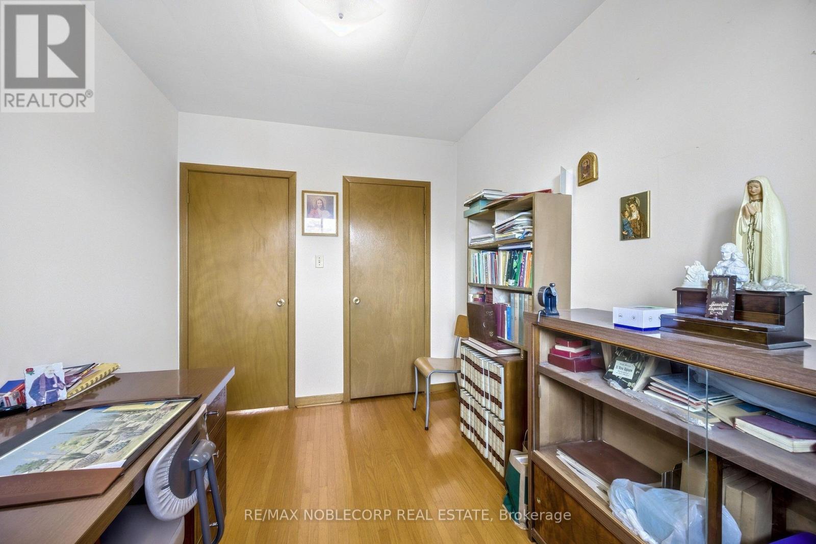 157 Hallmark Avenue, Toronto, Ontario  M8W 4K9 - Photo 24 - W14111710