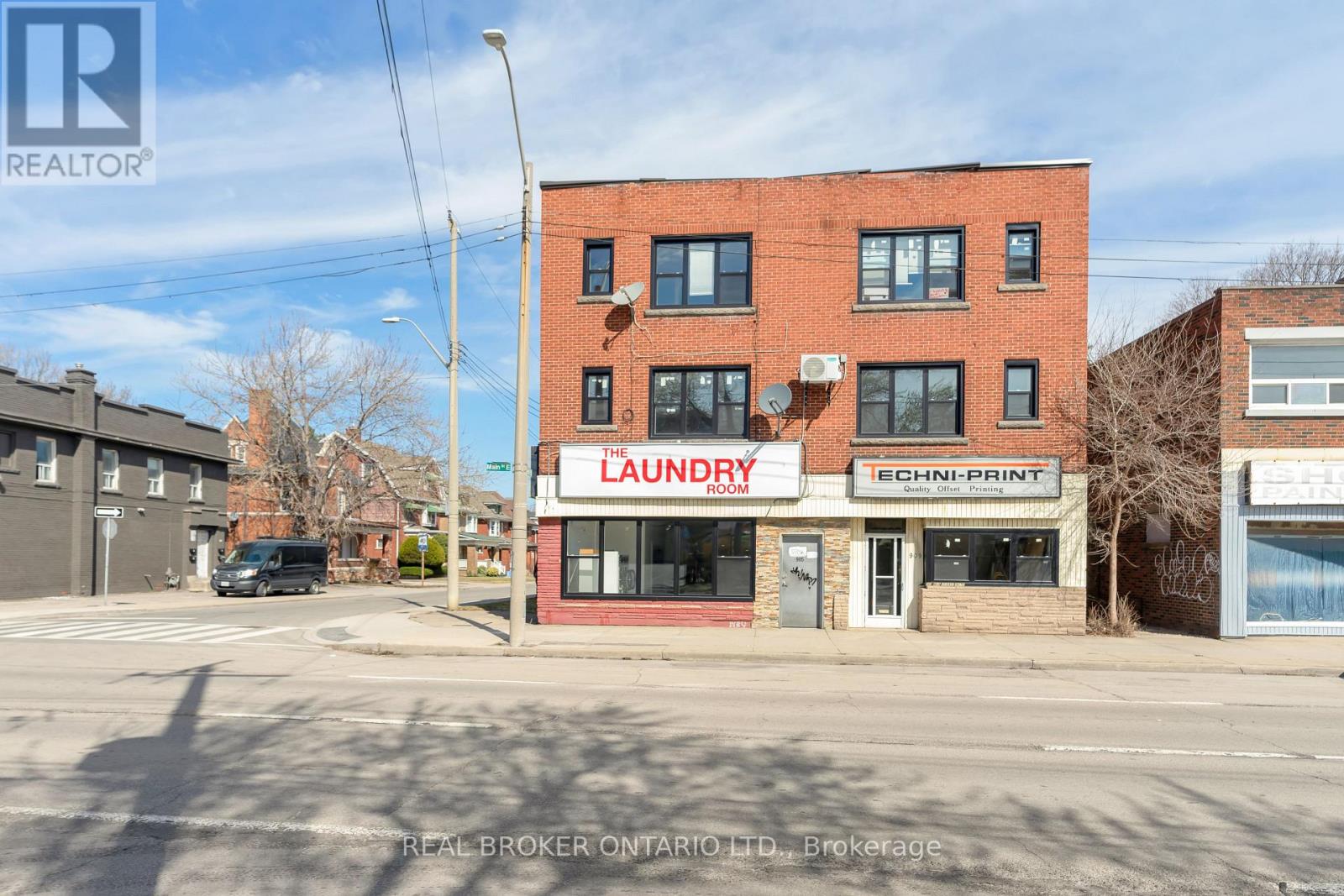 903-909 MAIN STREET E, Hamilton, Ontario