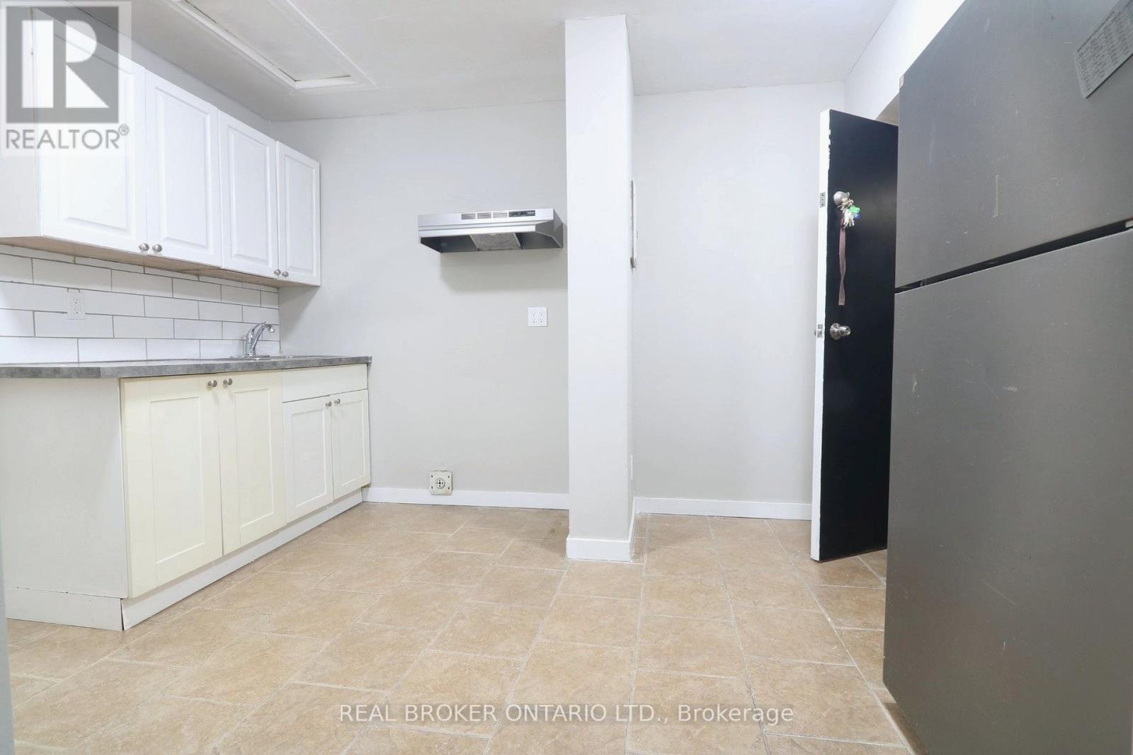 903-909 Main Street E, Hamilton, Ontario  L8M 1M6 - Photo 24 - X14100080