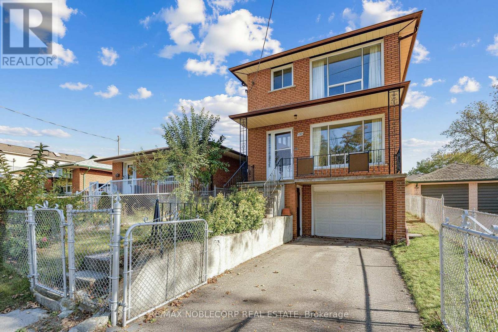 157 Hallmark Avenue, Toronto, Ontario  M8W 4K9 - Photo 36 - W14111710