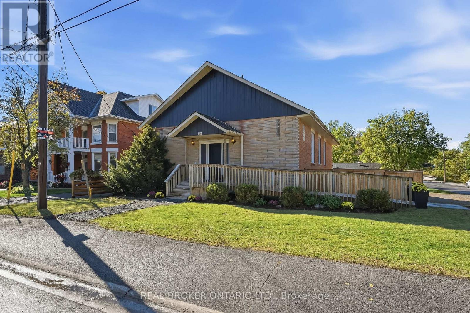 38 QUEEN STREET, Asphodel-Norwood, Ontario