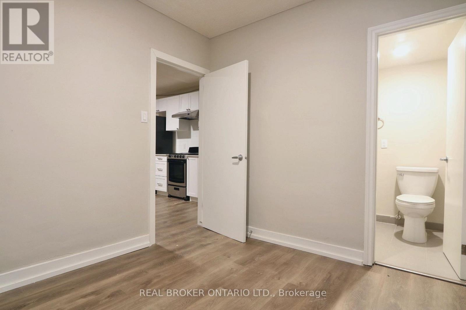 903-909 Main Street E, Hamilton, Ontario  L8M 1M6 - Photo 11 - X14100080