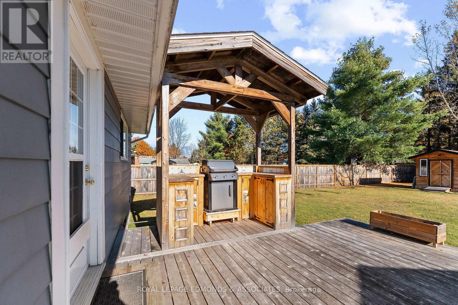 10 William Street, Petawawa, Ontario  K8H 2K4 - Photo 40 - X14111770