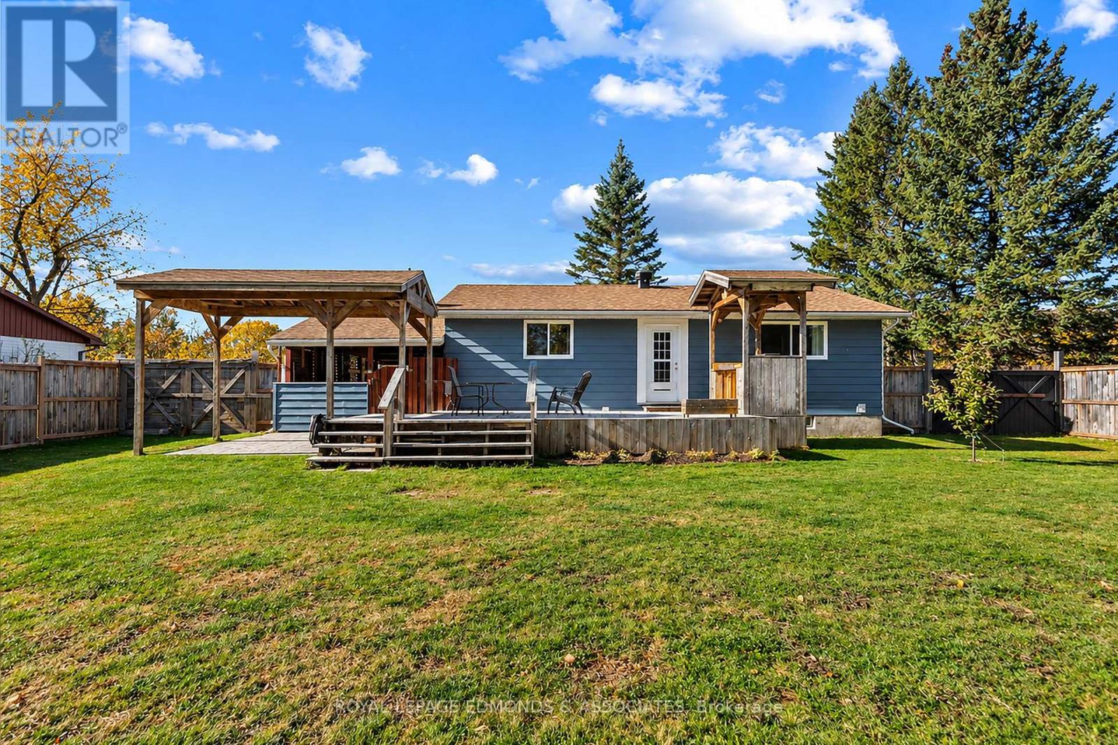 10 William Street, Petawawa, Ontario  K8H 2K4 - Photo 7 - X14111770
