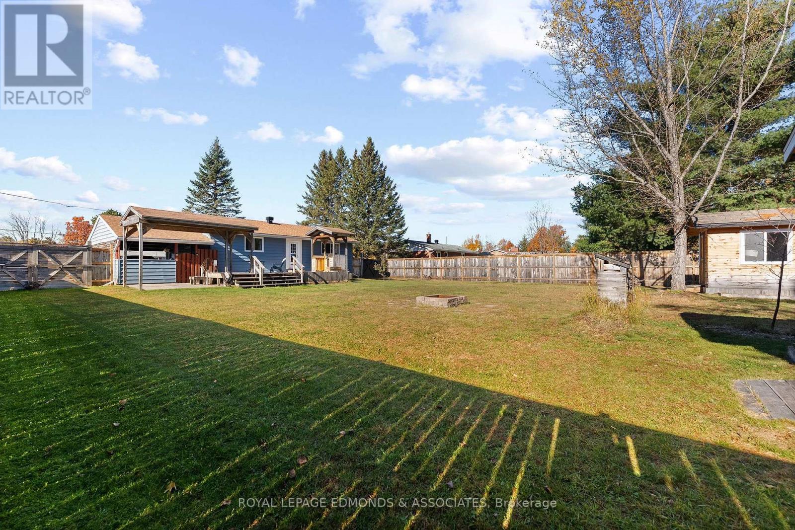 10 William Street, Petawawa, Ontario  K8H 2K4 - Photo 8 - X14111770