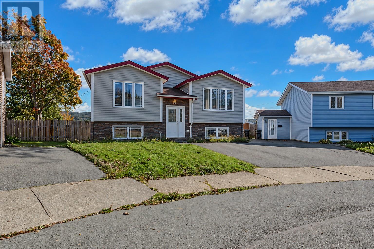 111 Codroy Place, St. John's — photo 2