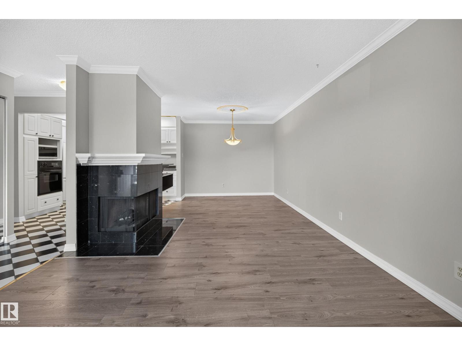 2332 151 Av NW, Edmonton, Alberta  T5Y 2L1 - Photo 3 - E4513866