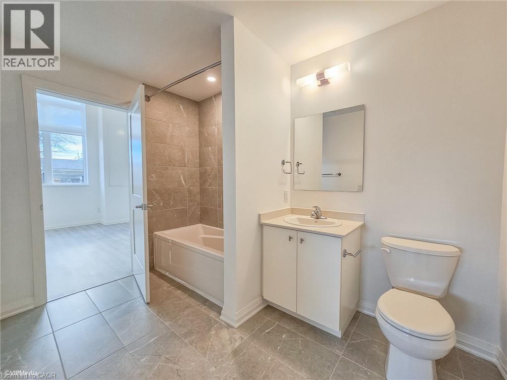 101 Golden Eagle Road Unit# 112, Waterloo, Ontario  N2V 1C3 - Photo 14 - 40873076
