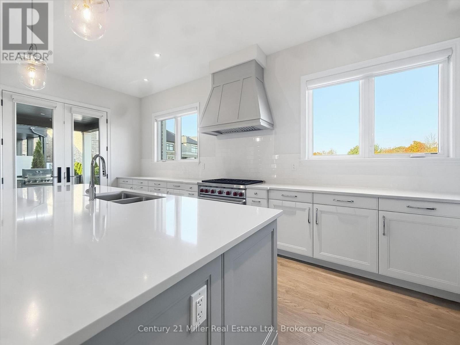 2339 Hyacinth Crescent, Oakville, Ontario  L6M 5M8 - Photo 14 - W14111822