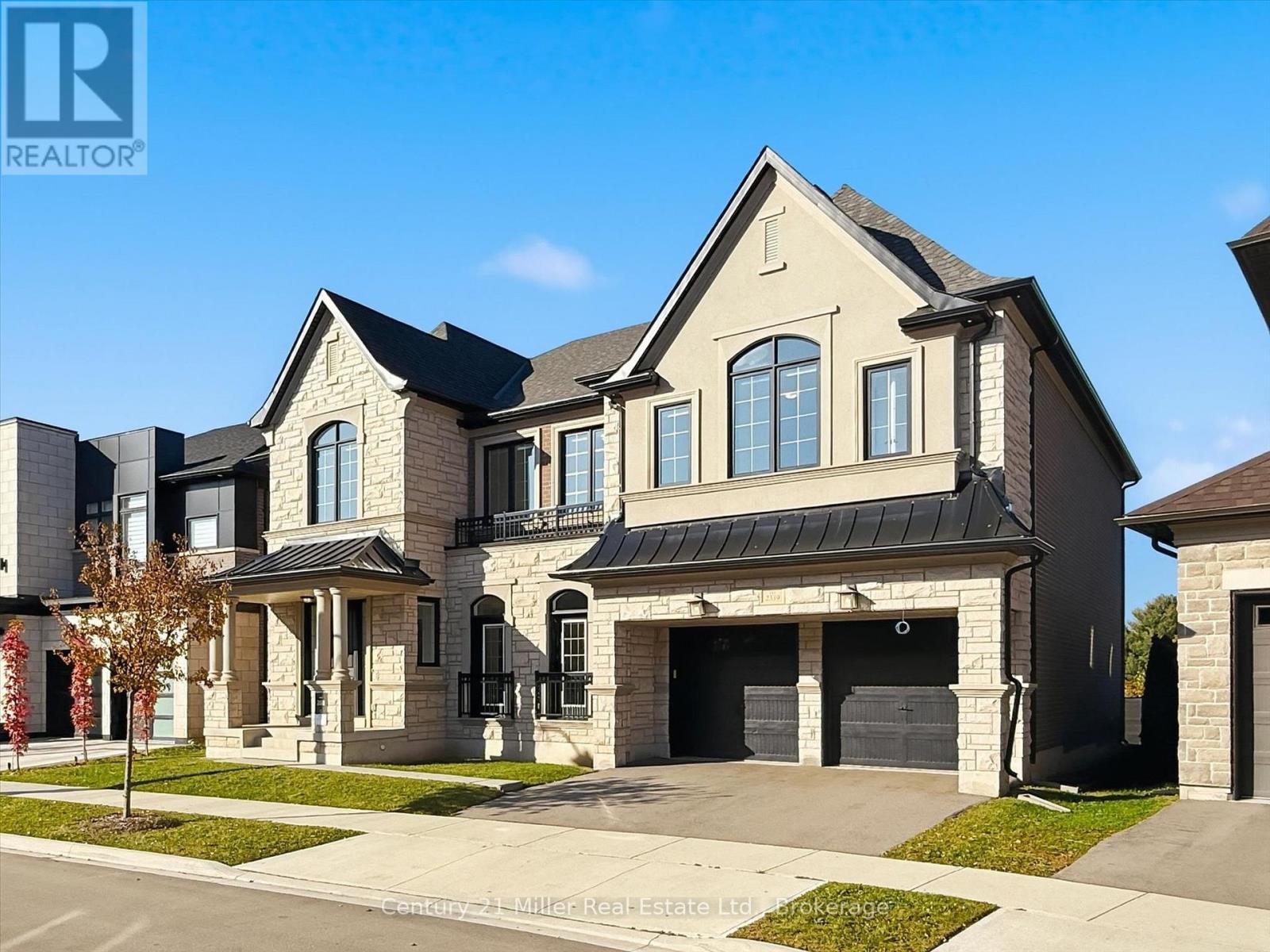2339 Hyacinth Crescent, Oakville, Ontario  L6M 5M8 - Photo 2 - W14111822
