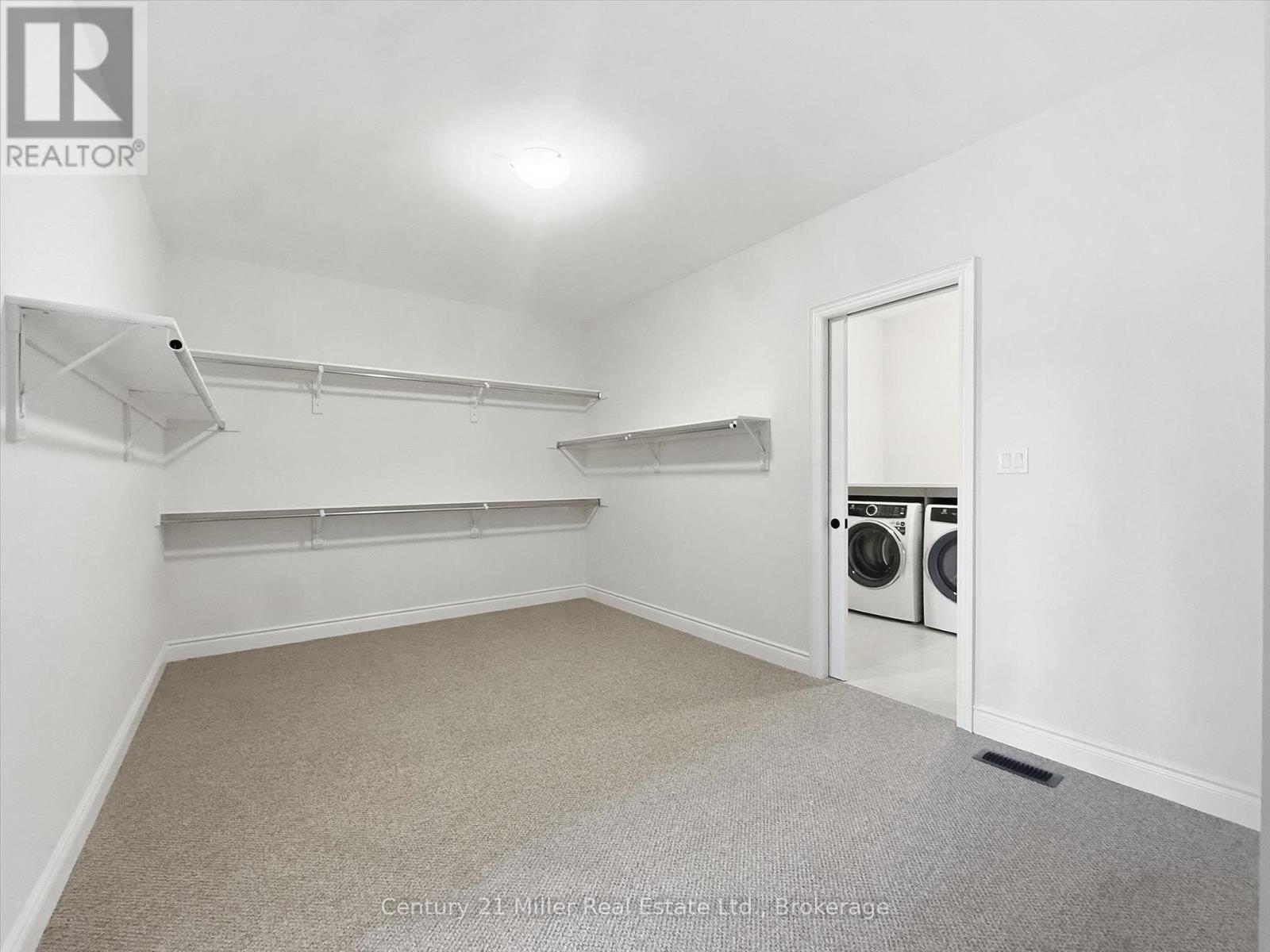 2339 Hyacinth Crescent, Oakville, Ontario  L6M 5M8 - Photo 27 - W14111822