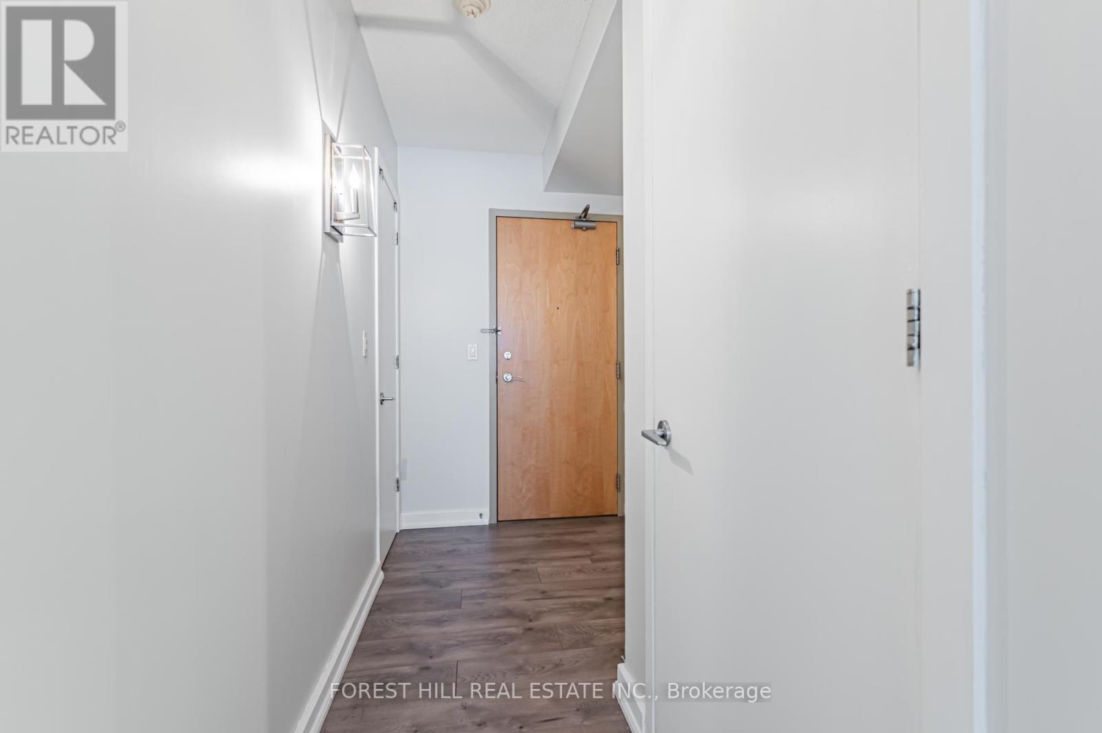 424 - 350 Wellington Street W, Toronto, Ontario  M5V 3W9 - Photo 2 - C14111742