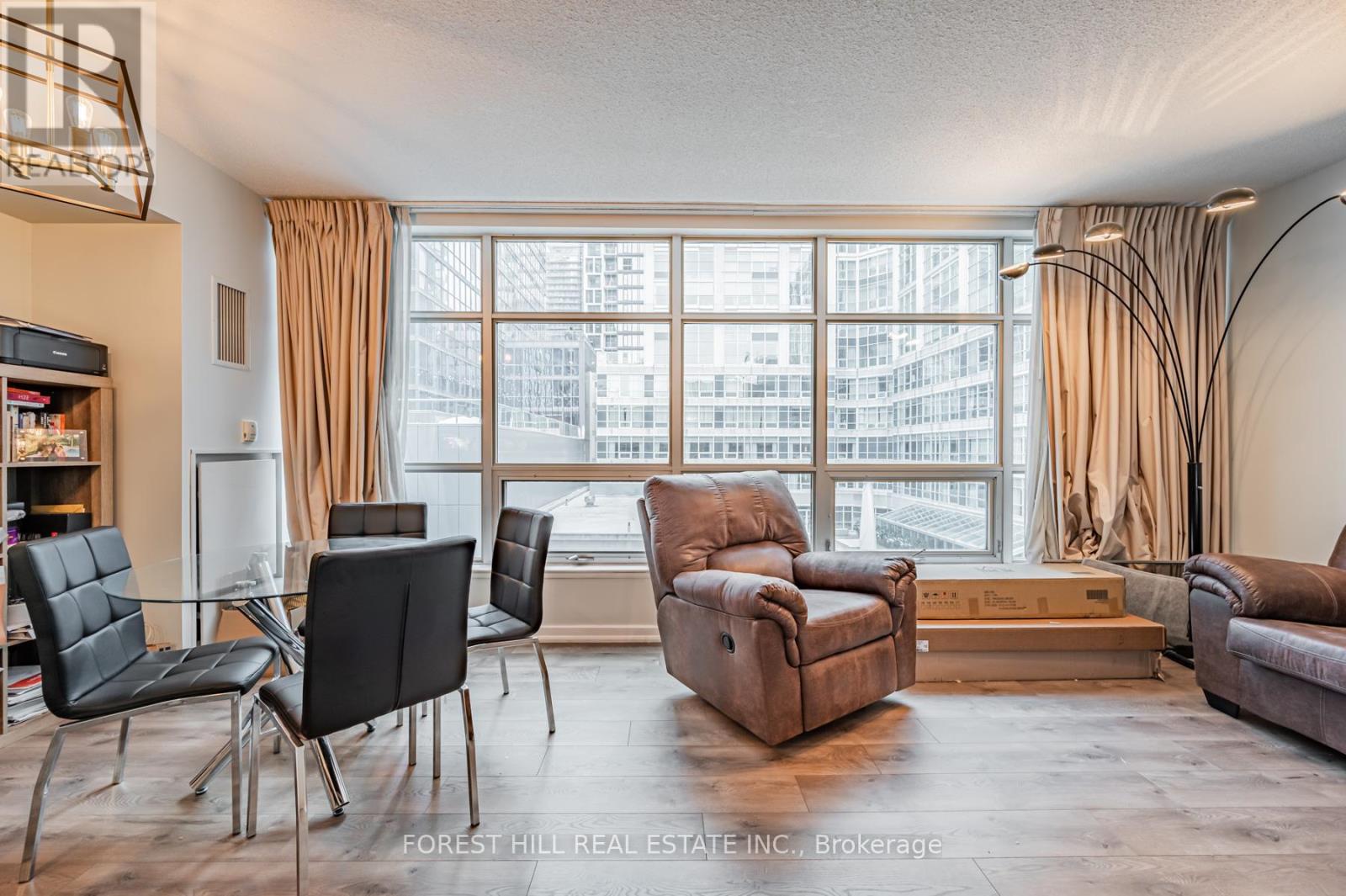 424 - 350 Wellington Street W, Toronto, Ontario  M5V 3W9 - Photo 7 - C14111742