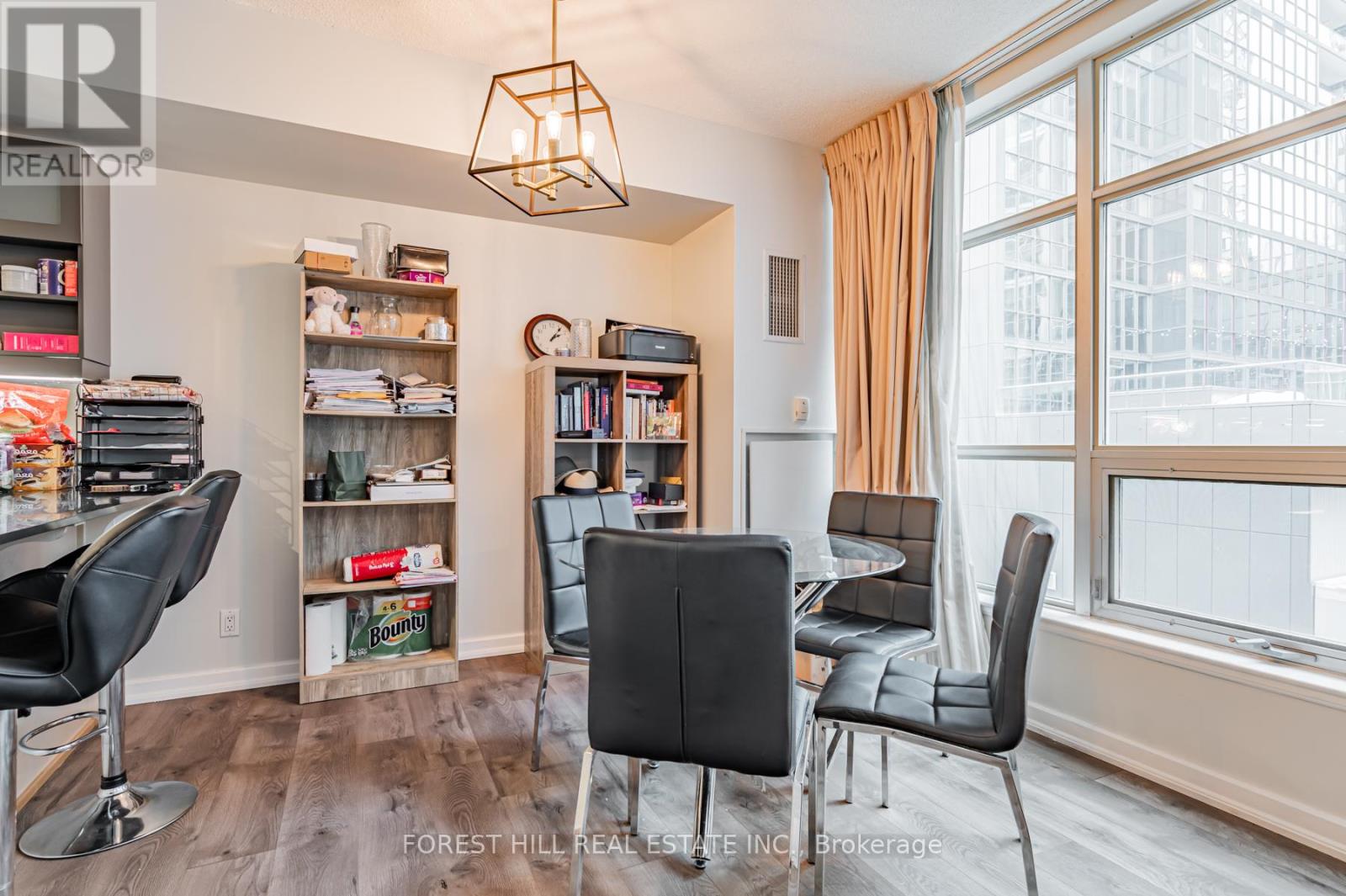 424 - 350 Wellington Street W, Toronto, Ontario  M5V 3W9 - Photo 9 - C14111742