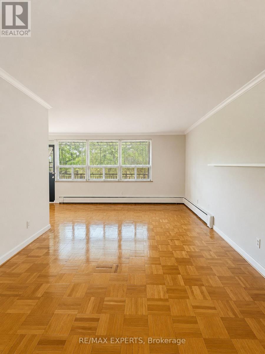 6 - 26 Fraserwood Avenue, Toronto, Ontario  M6B 2N5 - Photo 14 - C14111780