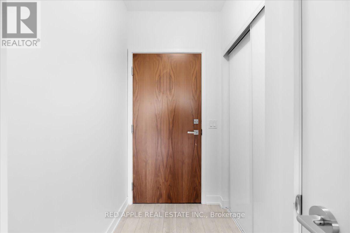 207 - 30 Baseball Place, Toronto, Ontario  M4M 0E8 - Photo 5 - E14111778