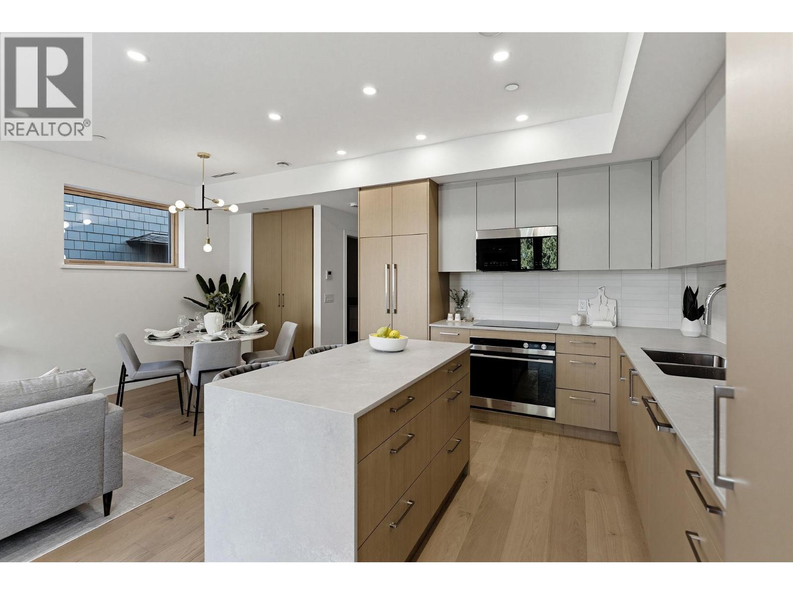 1 60 E 17TH AVENUE