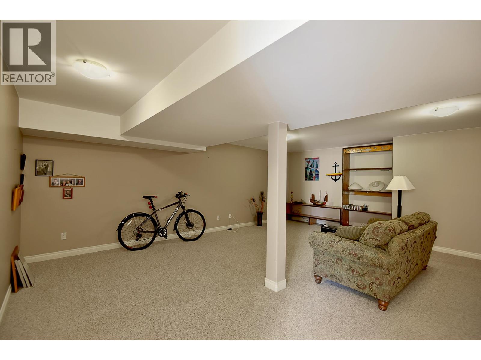 6252 Baillie Road, Sechelt, British Columbia  V7Z 0R5 - Photo 30 - R3178056