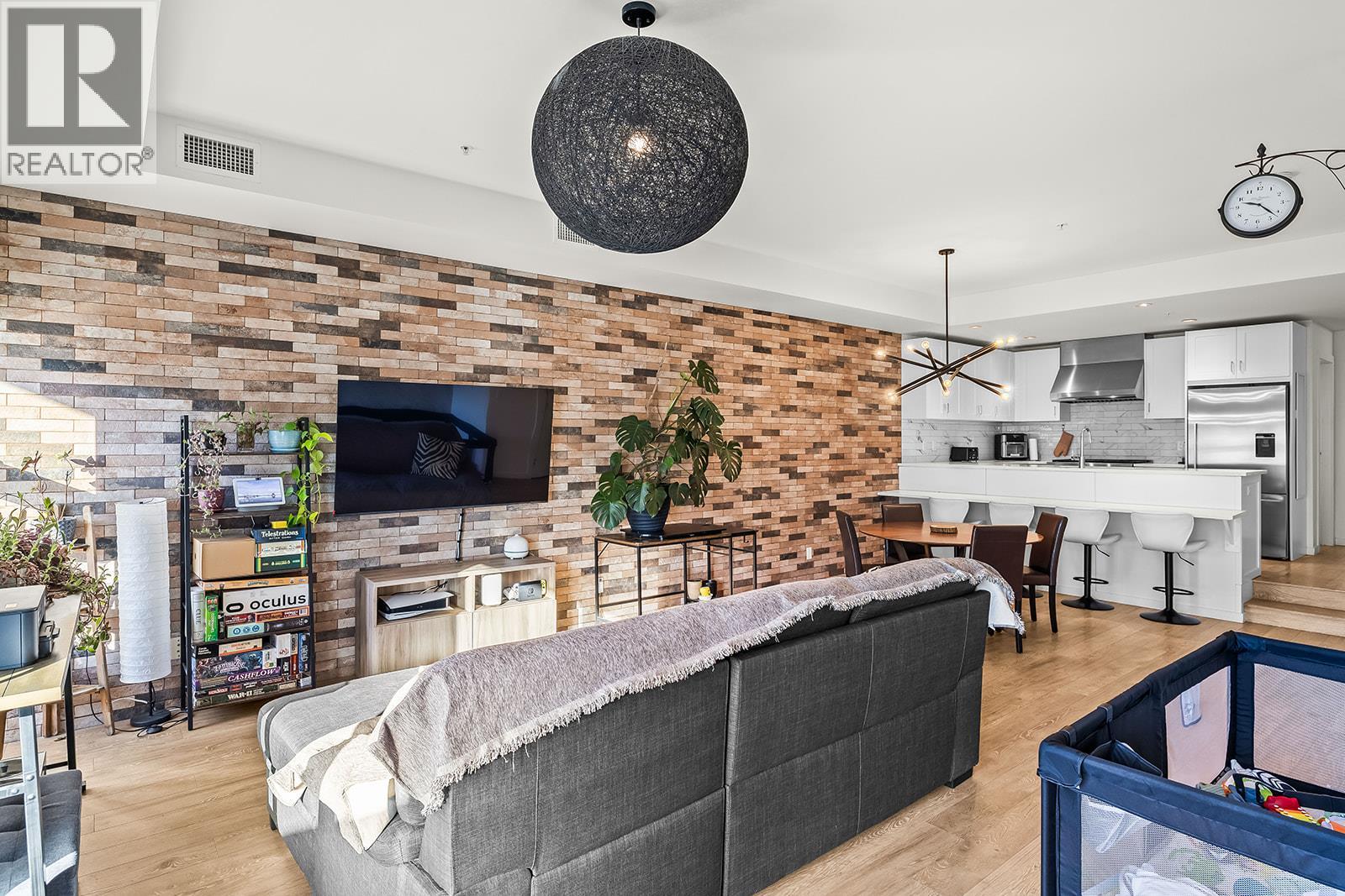 3030 Pandosy Street Unit# 303, Kelowna, British Columbia  V1Y 0C4 - Photo 20 - 10404256