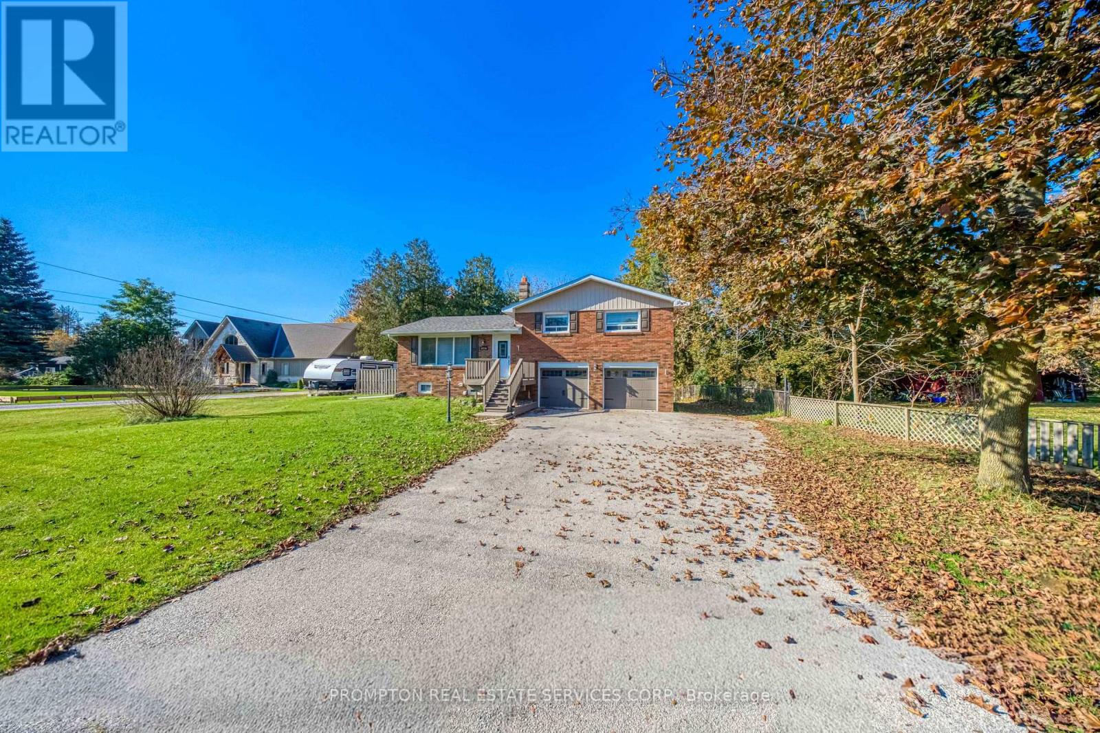 19786 Yonge Street, East Gwillimbury, Ontario  L9N 1A9 - Photo 2 - N14111802