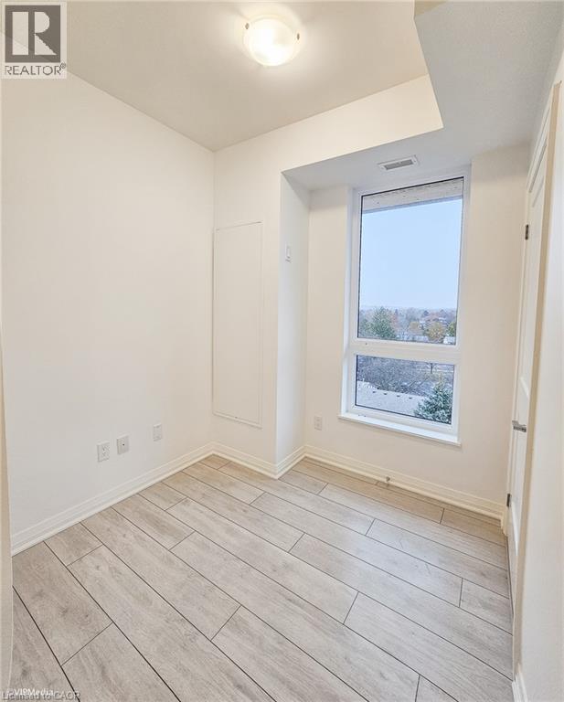 101 Golden Eagle Road Unit# 604, Waterloo, Ontario  N2V 1C3 - Photo 7 - 40873695