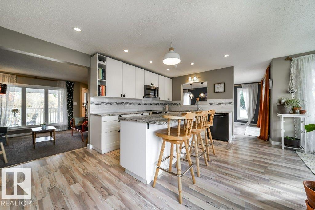 3815 36 Av NW, Edmonton, Alberta  T6L 5R8 - Photo 24 - E4512863