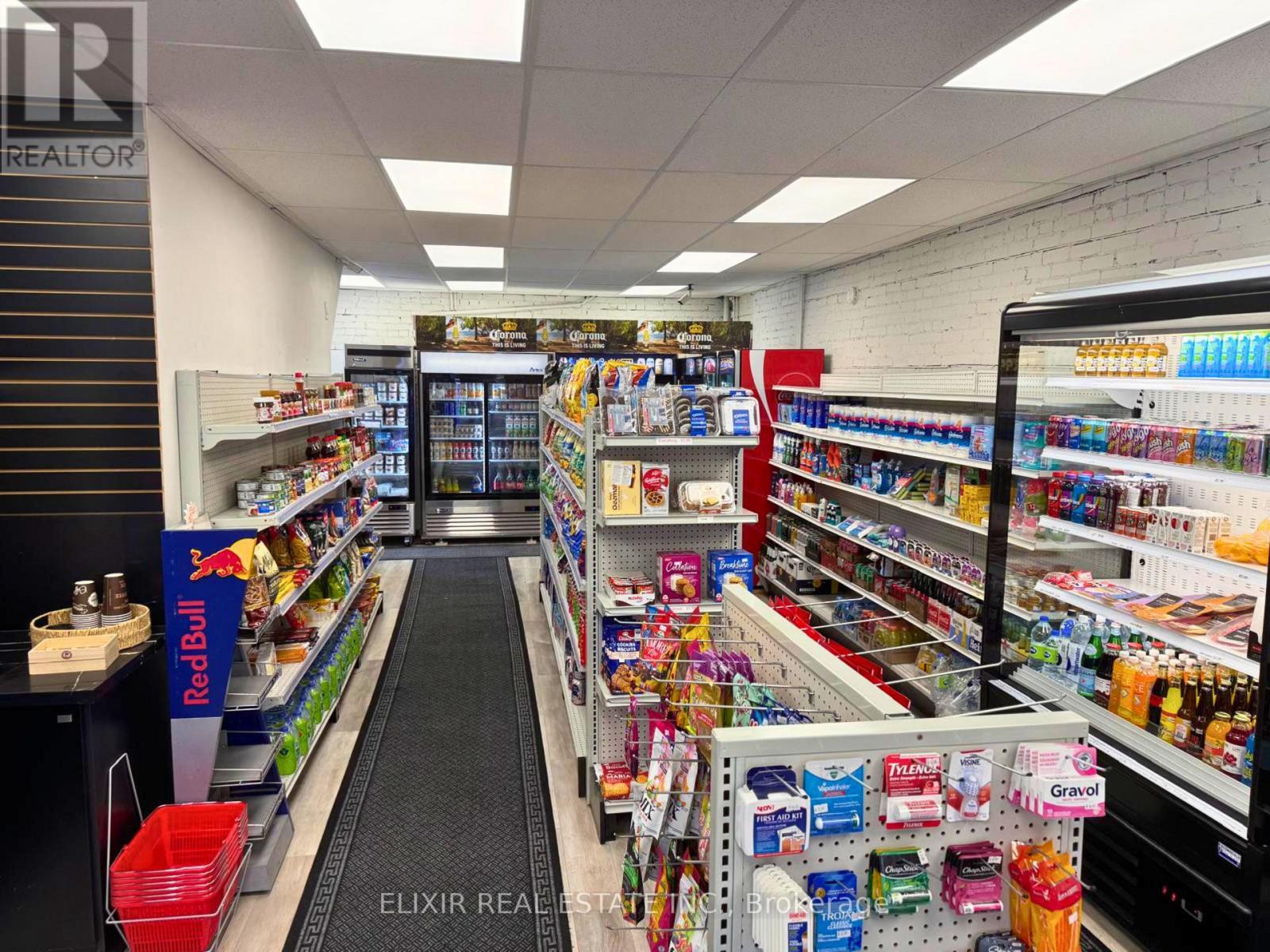 461 Eglinton Avenue E, Toronto, Ontario  M4P 1M8 - Photo 15 - C14111858
