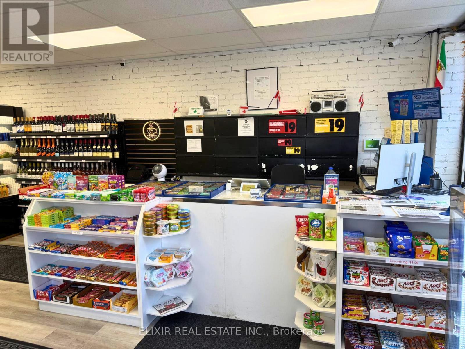 461 Eglinton Avenue E, Toronto, Ontario  M4P 1M8 - Photo 8 - C14111858