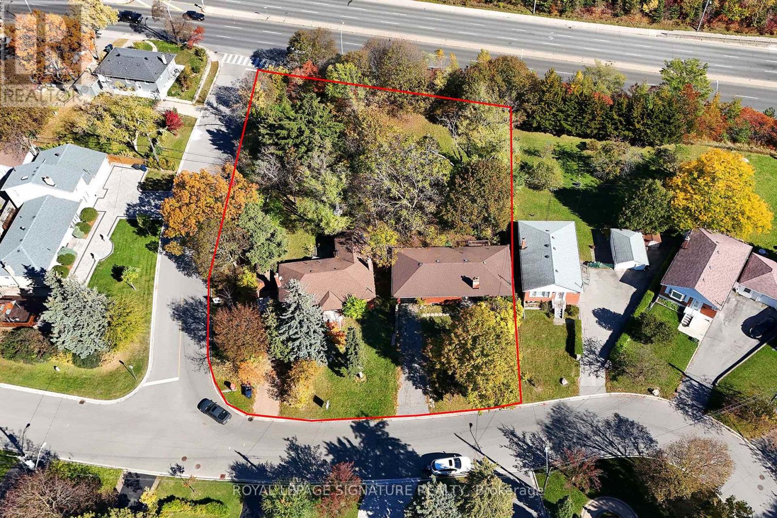 120 & 122 EARLTON ROAD, Toronto, Ontario